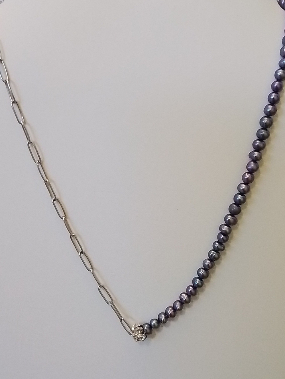 Freshwater Pearl and Paperclip Necklace
